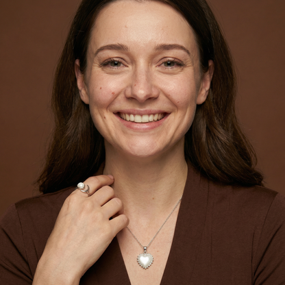 Coffret Duo Le Lien Éternel Mère-Enfant - Bague Lune & Pendentif Cœur